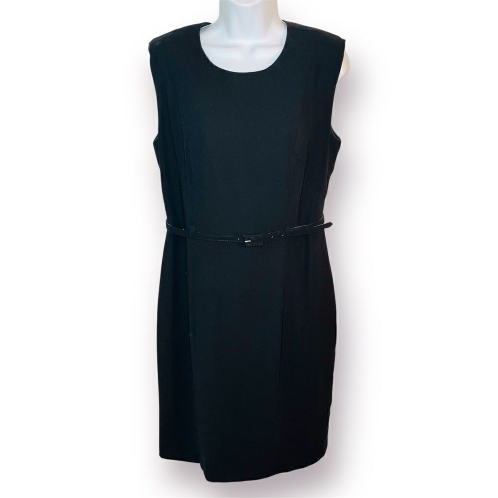 Peck & Peck LBD Sheath Mini Dress Sleeveless Design Crew Neck Belted Black 8